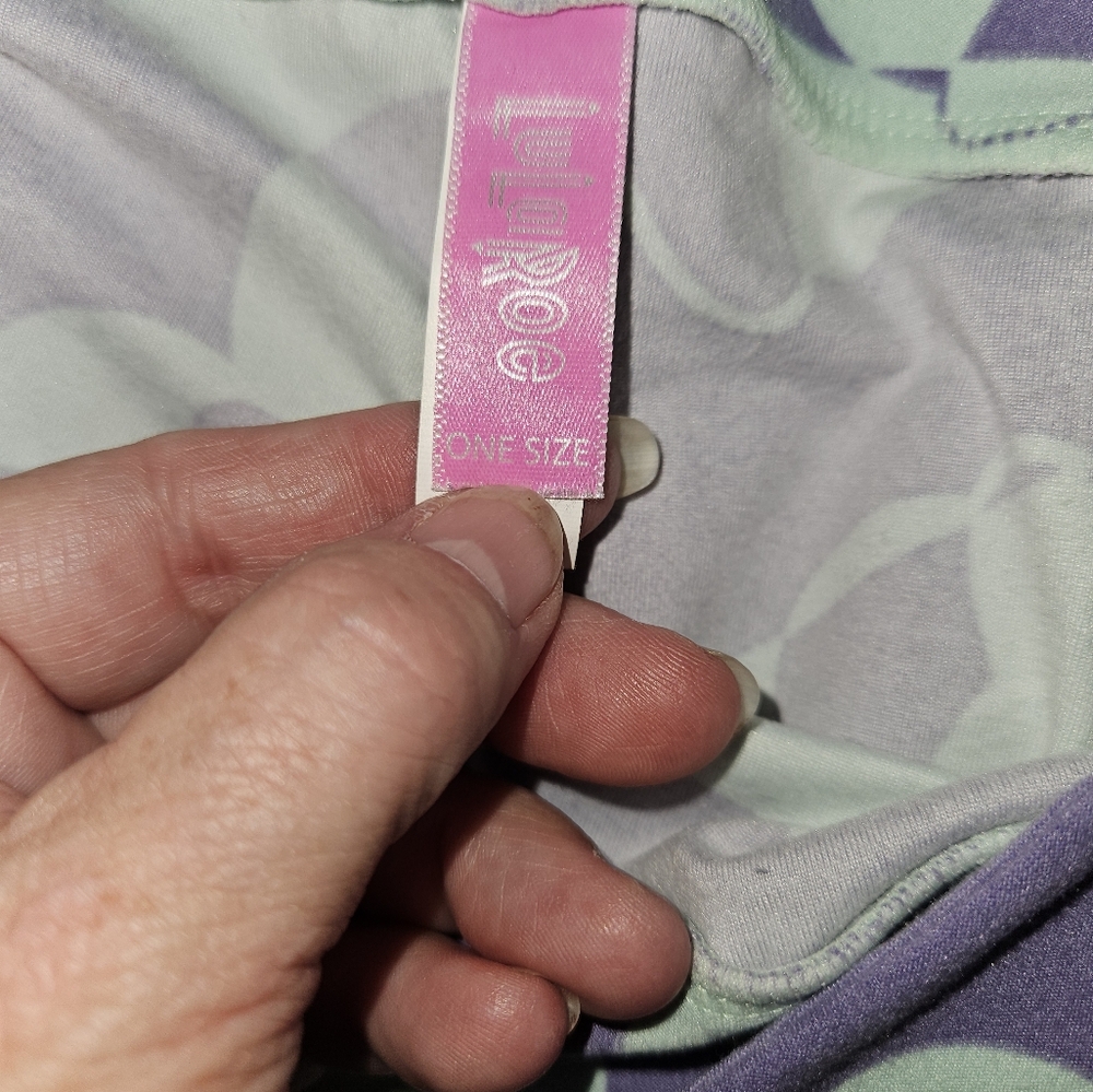 Lularoe - Picture 2 of 2